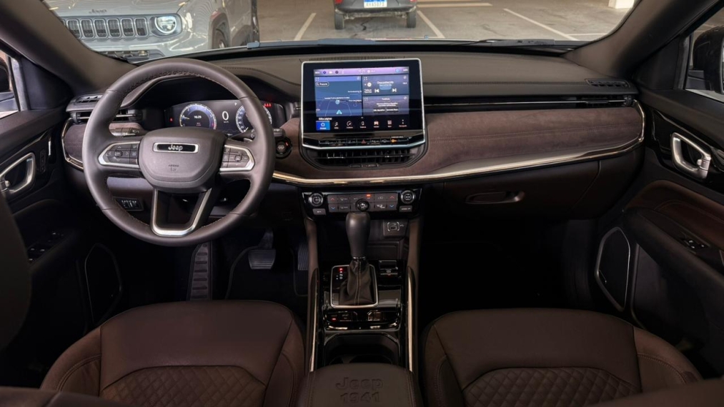 commander overland 1.3 t270 turbo flex  at69