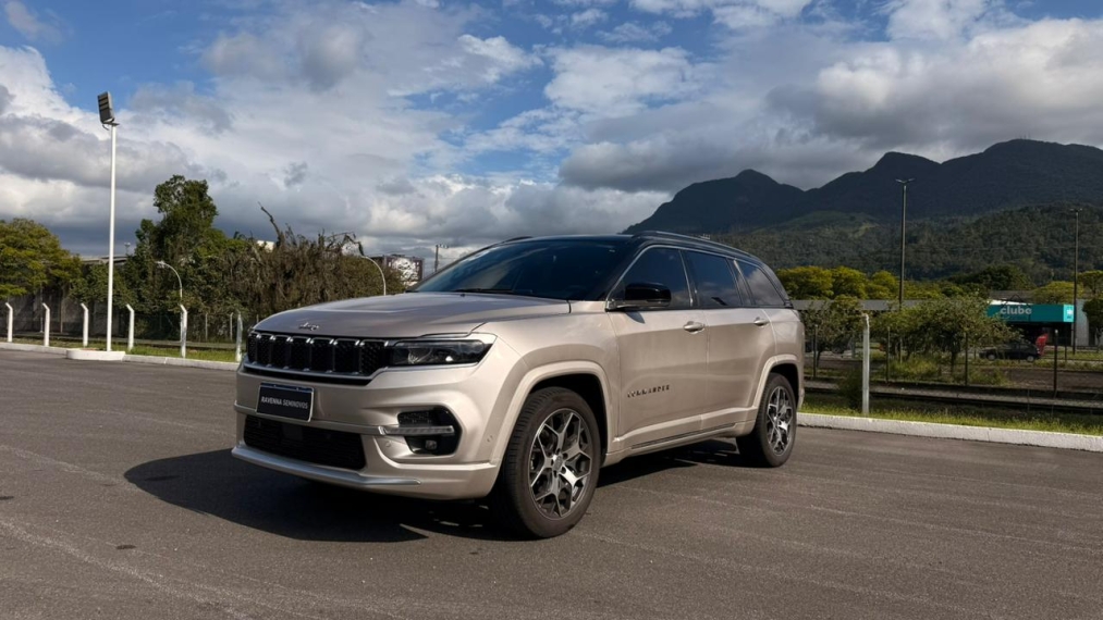 commander overland 1.3 t270 turbo flex  at61