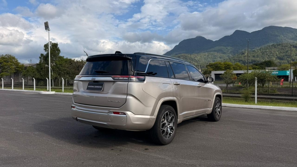 commander overland 1.3 t270 turbo flex  at65