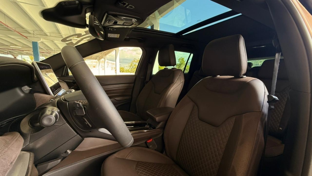 commander overland 1.3 t270 turbo flex  at610