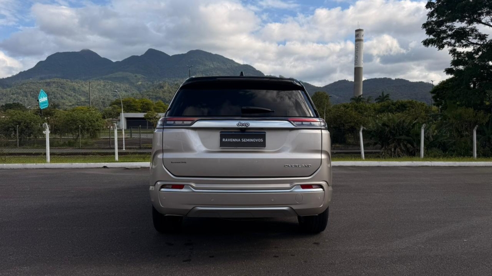 commander overland 1.3 t270 turbo flex  at63