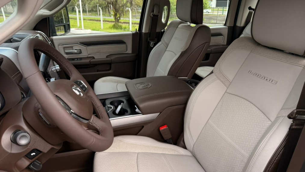 ram 2500 laramie 6.7 l6 turbo diesel cd 4x4 at17