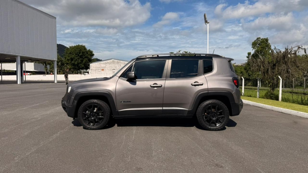 jeep renegade sport com pack nigth edition 1.8 16v flex 4p at7
