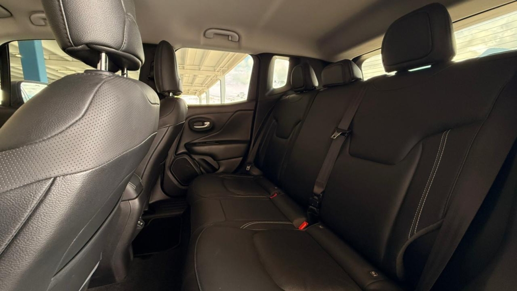 jeep renegade sport com pack nigth edition 1.8 16v flex 4p at14