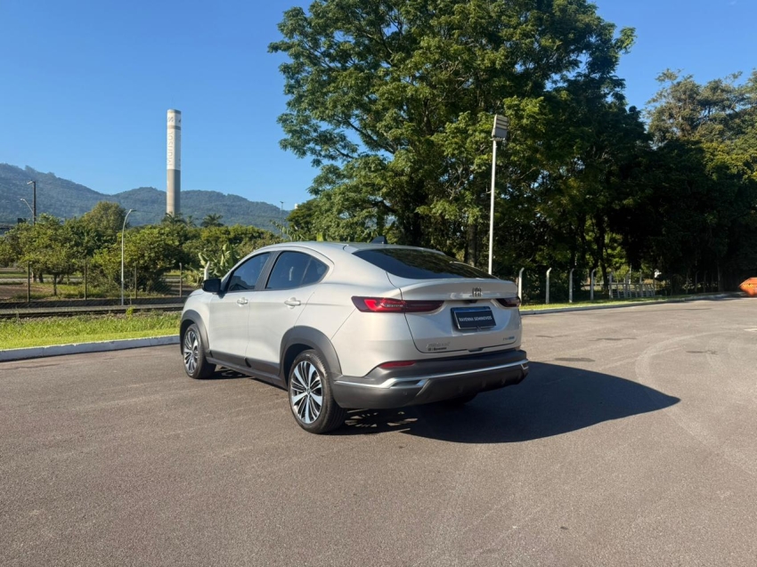 fiat fastback 1.0 turbo 200 hybrid audace cvt4