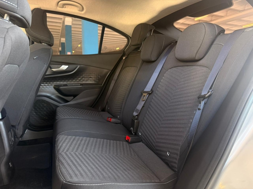 fiat fastback 1.0 turbo 200 hybrid audace cvt13