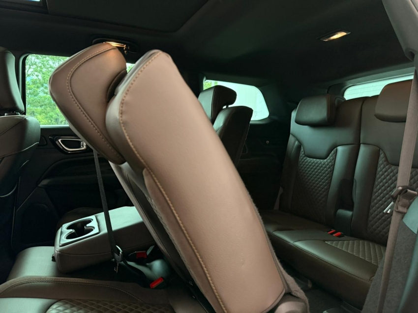 jeep commander 1.3 t270 turbo flex overland at615