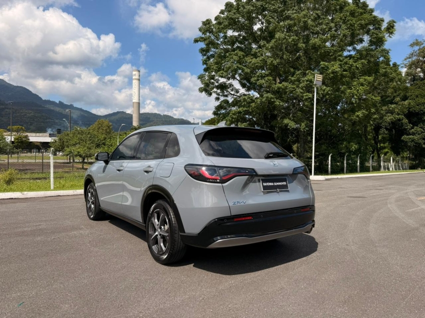 honda  zr-v 2.0 i-vtec gasolina touring cvt4