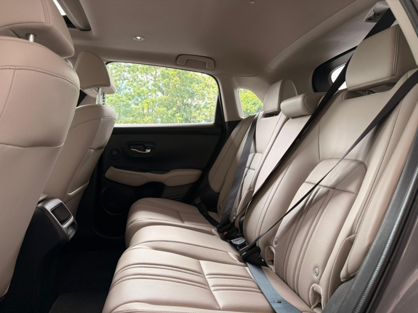 honda  zr-v 2.0 i-vtec gasolina touring cvt14