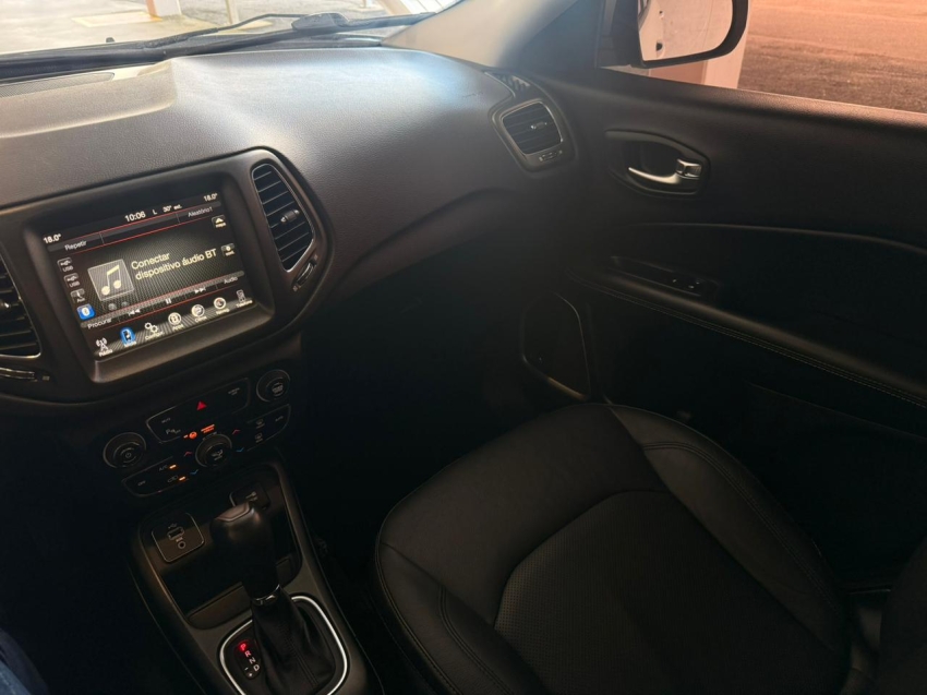 jeep compass 2.0 16v flex longitude automatico11