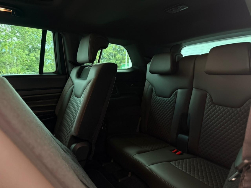 jeep commander 1.3 t270 turbo flex overland at613