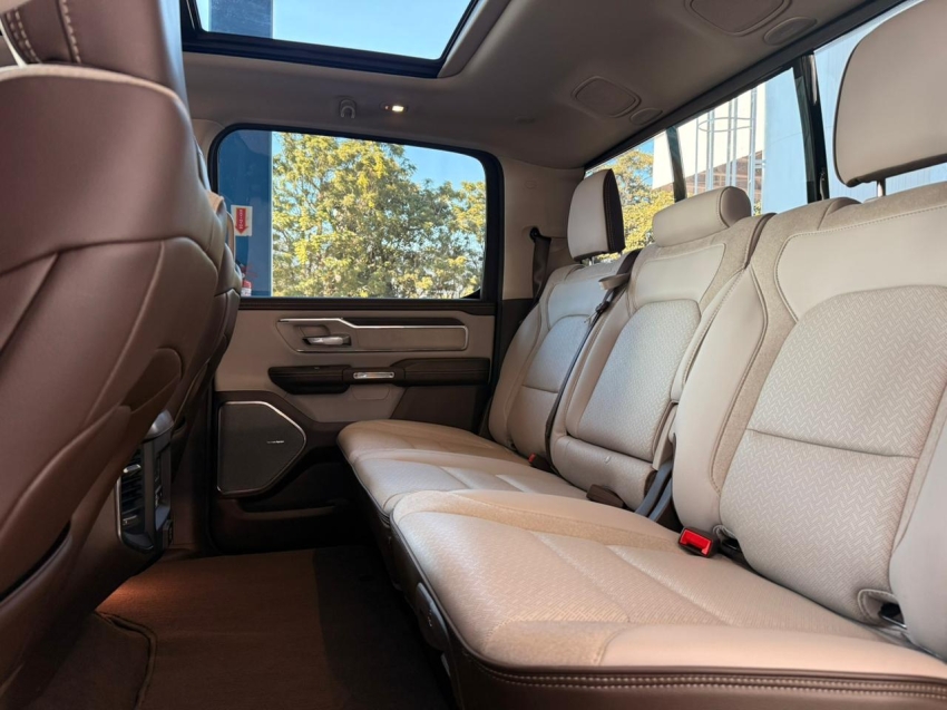 ram 1500 3.0 hurricane 6 biturbo gasolina laramie cd 4x4 automatico15