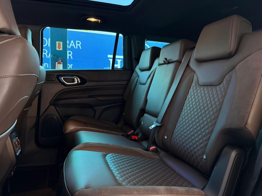 jeep commander 2.0 td380 turbo diesel overland at910