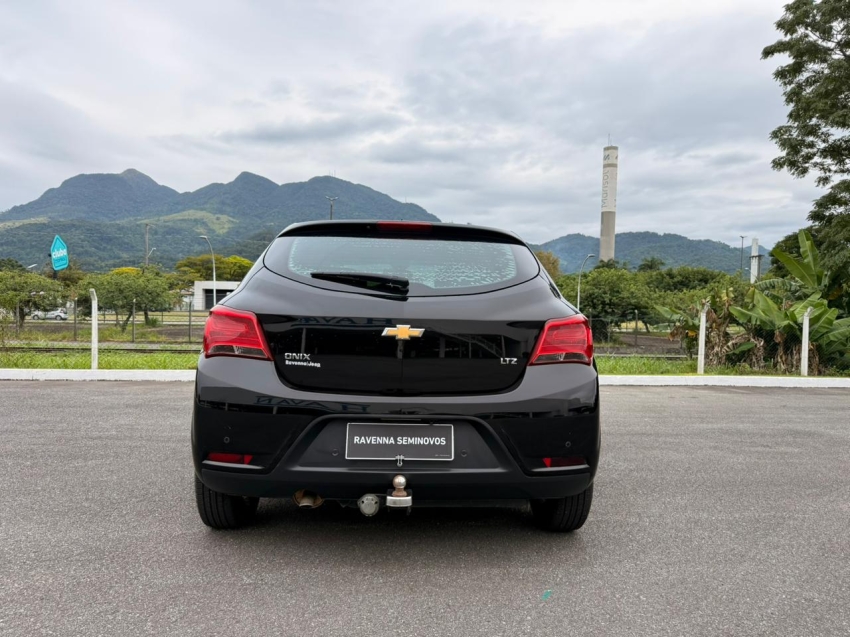 chevrolet onix 1.4 mpfi ltz 8v flex 4p automatico4