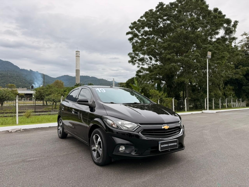 chevrolet onix 1.4 mpfi ltz 8v flex 4p automatico1