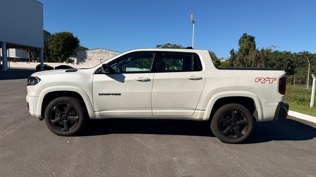 rampage  2.0 hurricane 4 turbo gasolina r/t 4x4 automatico3