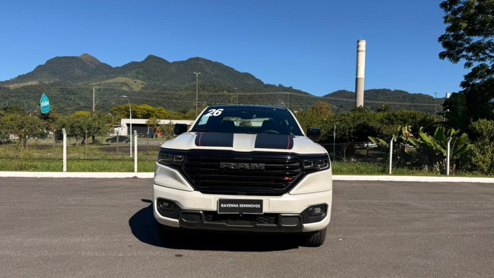 rampage  2.0 hurricane 4 turbo gasolina r/t 4x4 automatico