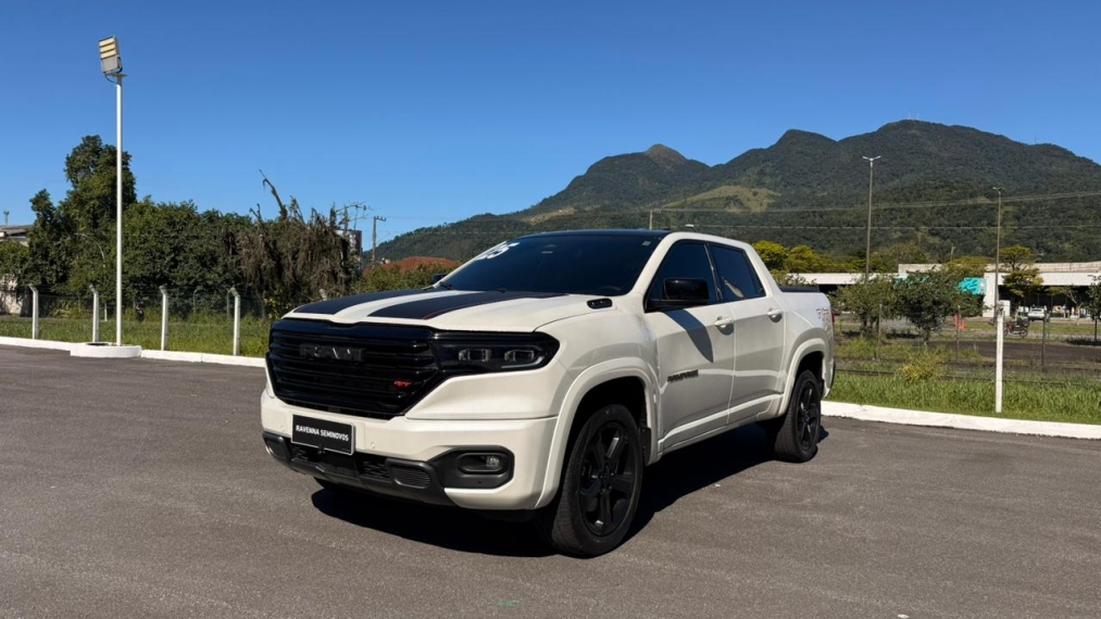 rampage  2.0 hurricane 4 turbo gasolina r/t 4x4 automatico2