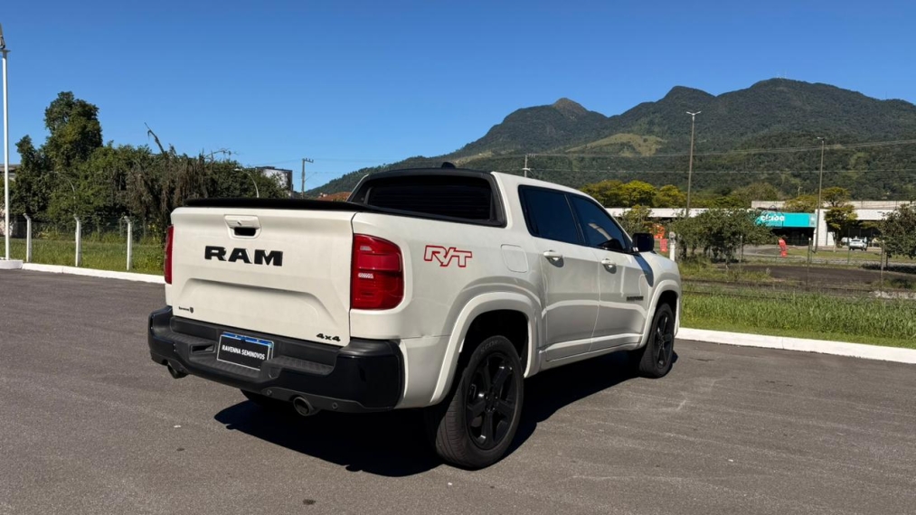 rampage  2.0 hurricane 4 turbo gasolina r/t 4x4 automatico6