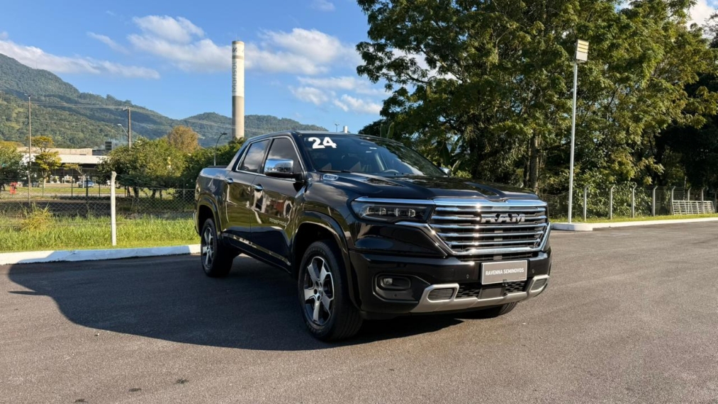 2.0 hurricane 4 turbo gasolina laramie 4x4 automatico1
