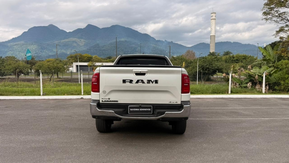 2.2 turbo diesel laramie 4x4 automatico5