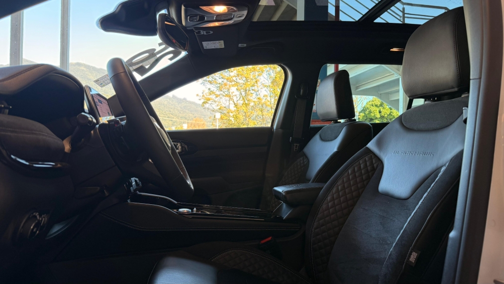 jeep commander 2.0 hurricane 4 turbo gasolina blackhawk at912