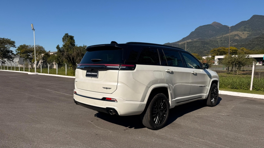 jeep commander 2.0 hurricane 4 turbo gasolina blackhawk at94