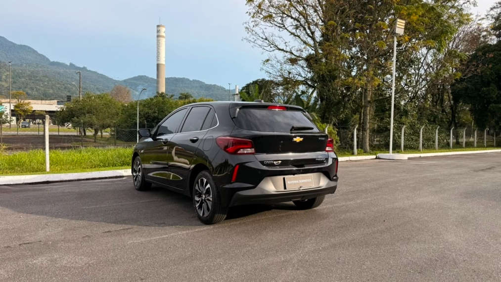 chevrolet  onix 1.0 turbo flex premier automatico5