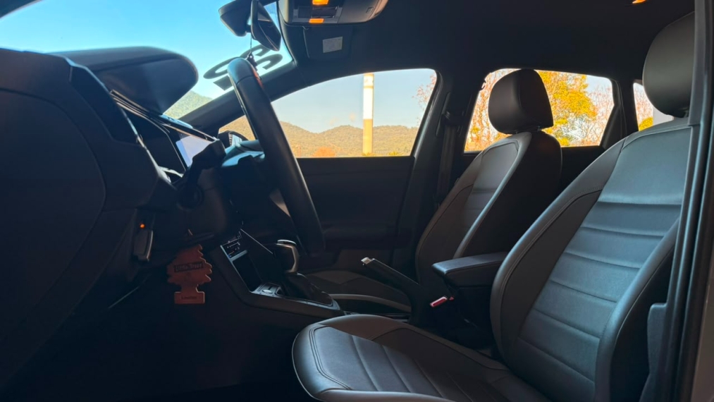 volkswagen  nivus 1.0 200 tsi total flex highline automatico12