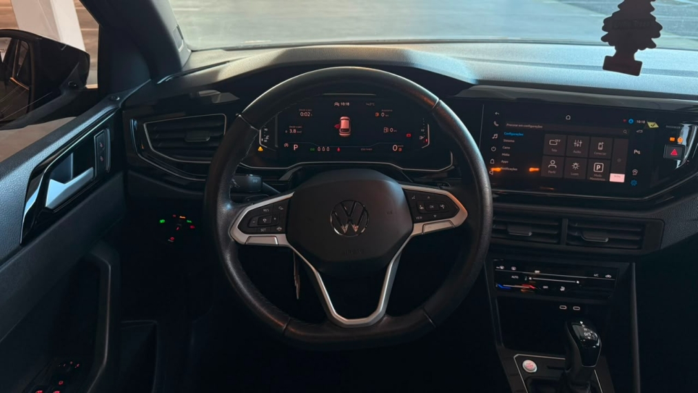 volkswagen  nivus 1.0 200 tsi total flex highline automatico10