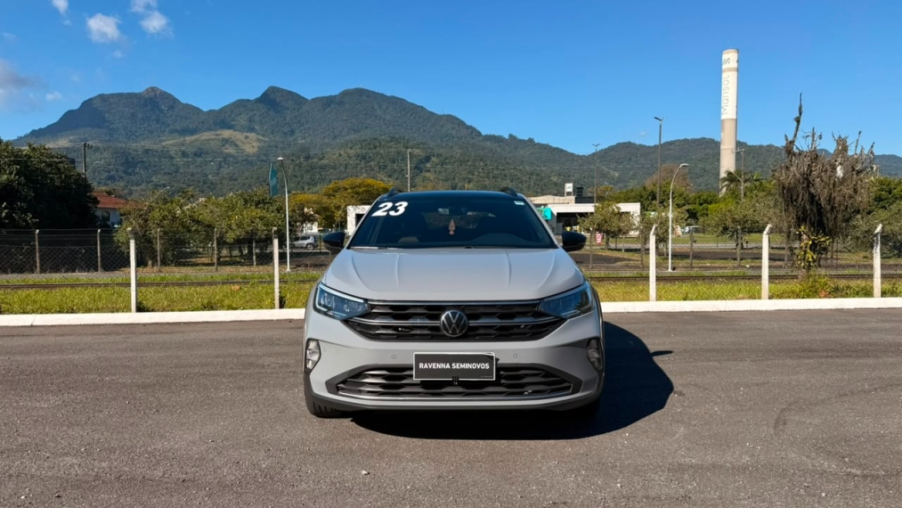 volkswagen  nivus 1.0 200 tsi total flex highline automatico0