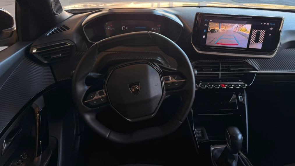 peugeot  2008 1.0 turbo 200 flex active cvt10