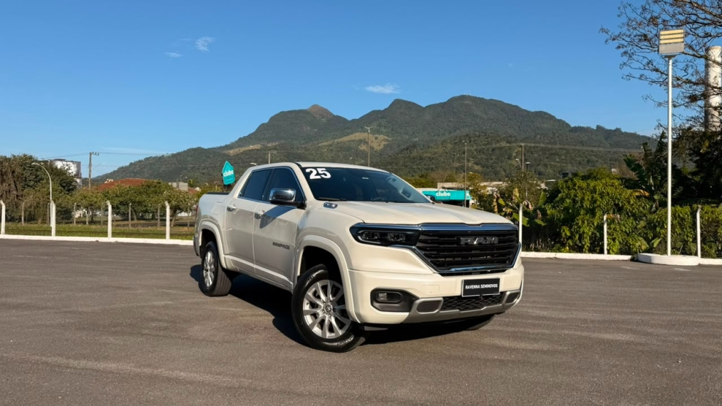 rampage  2.2 turbo diesel big horn 4x4 automatico8