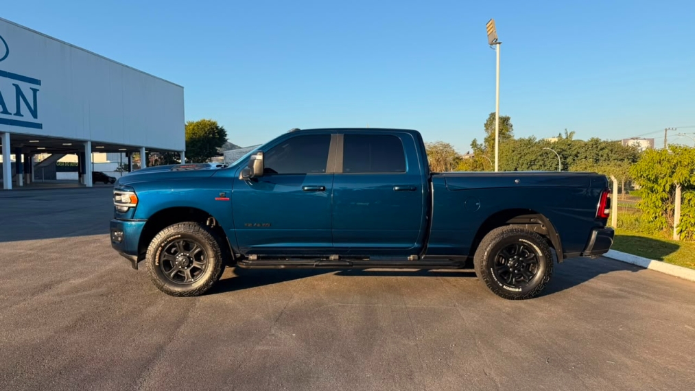 ram 3500 laramie night edition 6,7 l6 diesel 4x4 cd automatica7