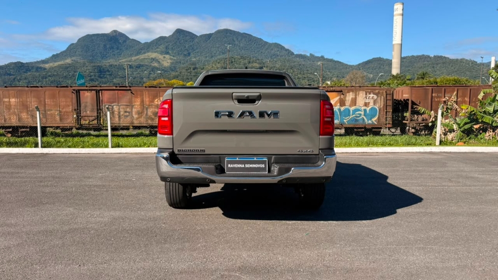 rampage 2.2 turbo diesel big horn 4x4 automatico5
