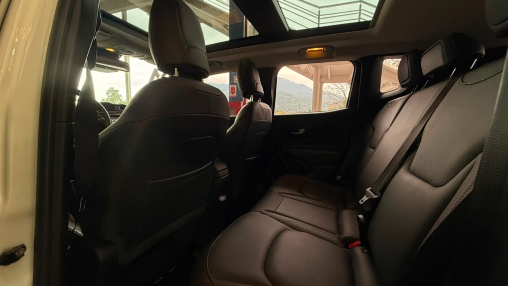 jeep renegade 1.8 16v flex limited 4p automatico15