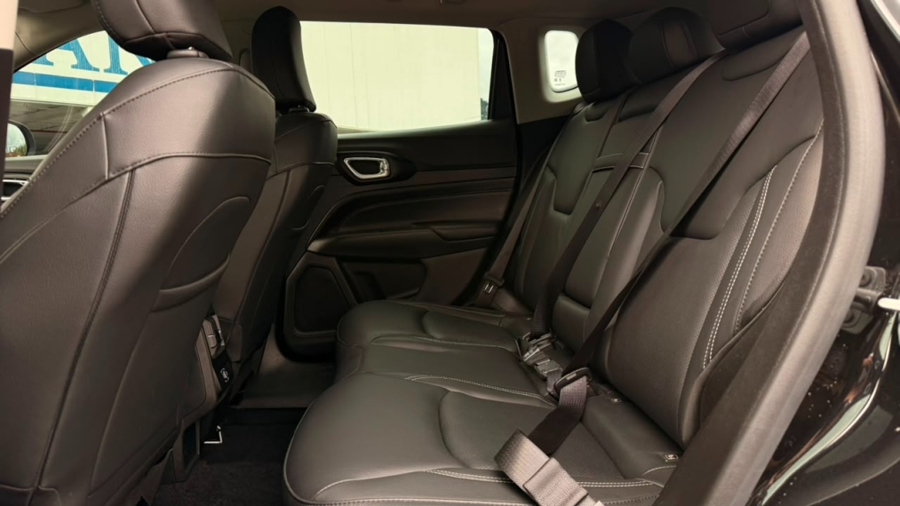 jeep compass 1.3 t270 turbo flex longitude at615