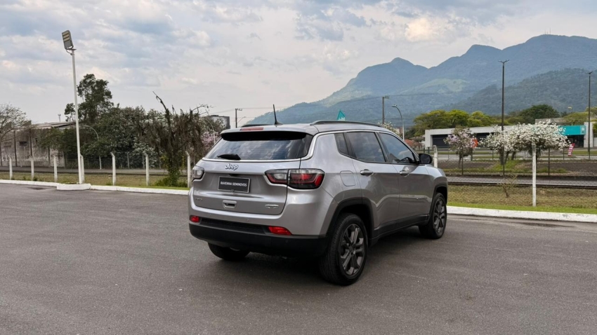 jeep  compass 1.3 t270 turbo flex longitude at66
