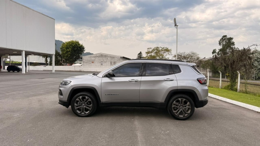 jeep  compass 1.3 t270 turbo flex longitude at67