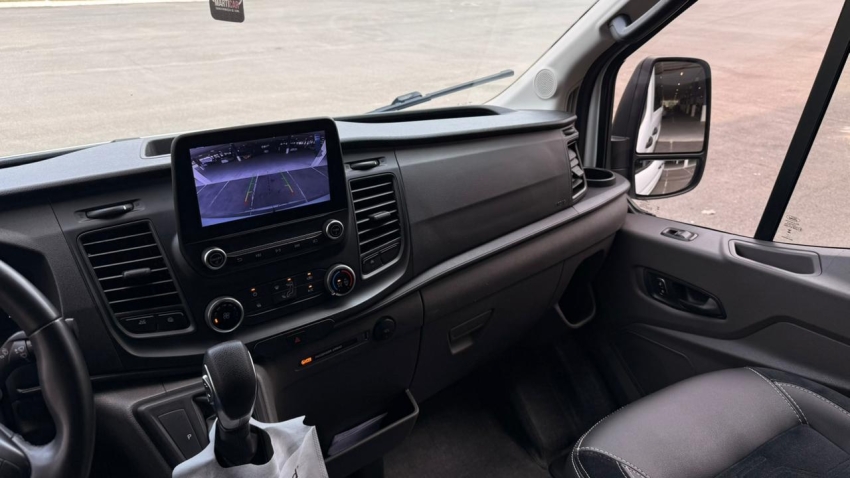 ford  transit 2.0 ecoblue diesel minibus 14+1 410l automatico12