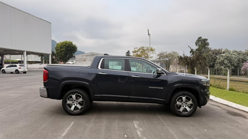 2.2 turbo diesel laramie 4x4 at4