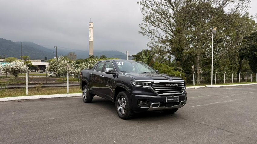 2.2 turbo diesel laramie 4x4 at1
