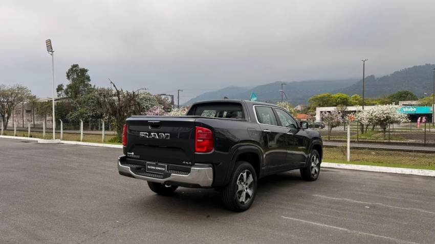 2.2 turbo diesel laramie 4x4 at7