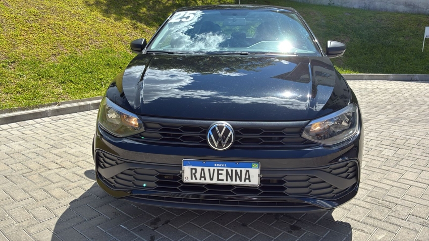 volkswagen  polo 1.0 mpi track manual