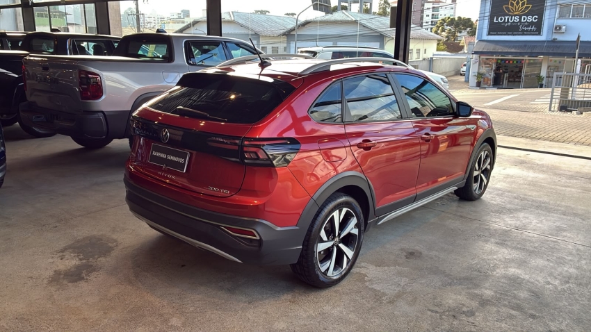 volkswagen  nivus 1.0 200 tsi total flex highline automatico8