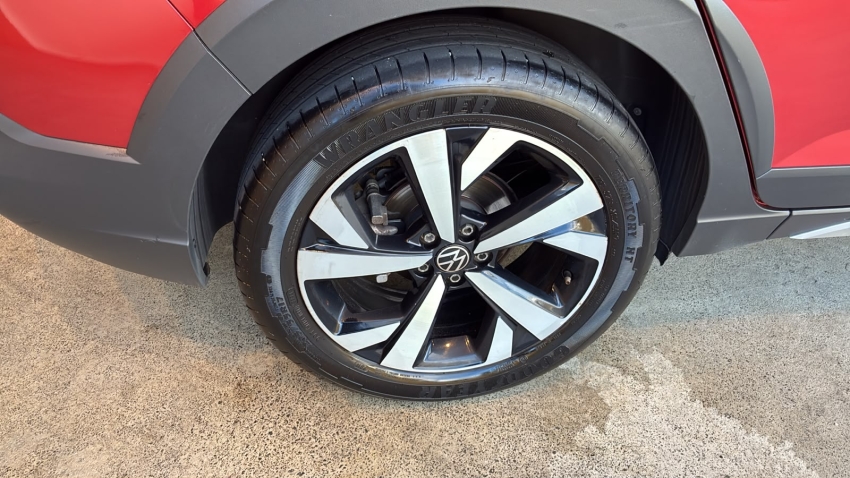 volkswagen  nivus 1.0 200 tsi total flex highline automatico6