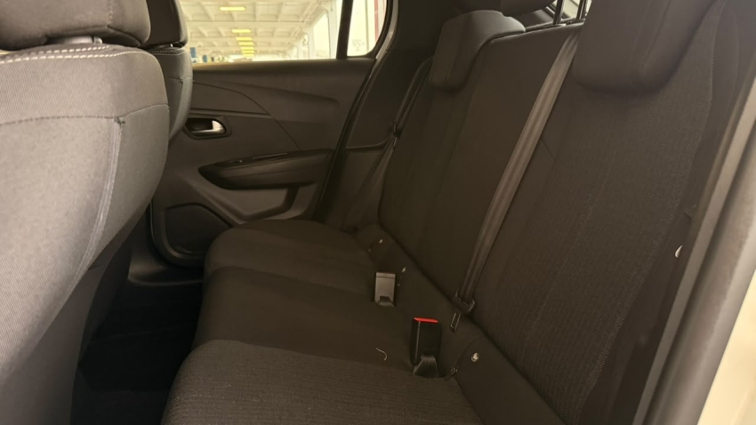 peugeot 208 1.6 16v flex active at613
