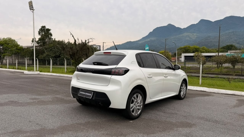 peugeot 208 1.6 16v flex active at65