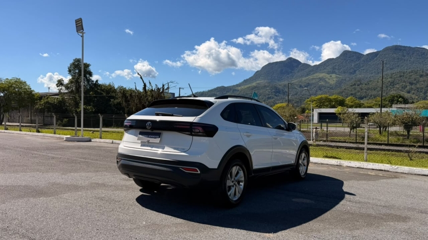 VOLKSWAGEN   NIVUS  1.0 200 TSI TOTAL FLEX COMFORTLINE AUTOMÁTICO5