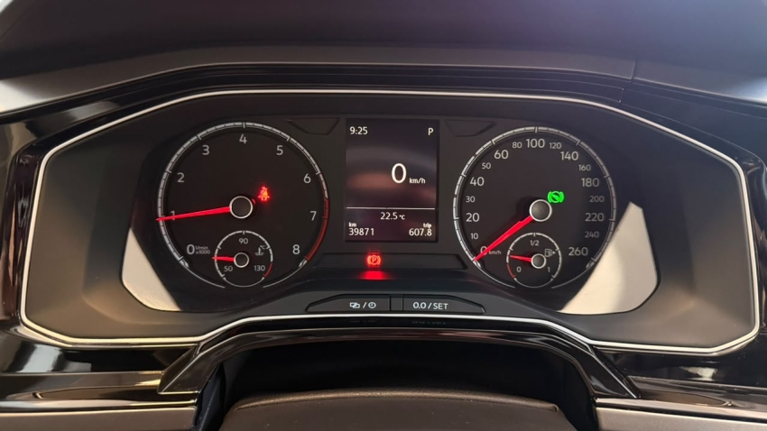 VOLKSWAGEN   NIVUS  1.0 200 TSI TOTAL FLEX COMFORTLINE AUTOMÁTICO8